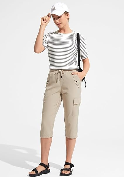Pantaloni sport respirabili pentru femei, cu buzunare si snur in talie, 3 sferturi crem 2XL [5]