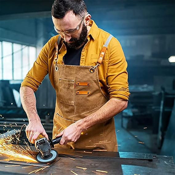 Sort neinflamabil pentru gratar sau activitati mecanice cu curele reglabile [6]