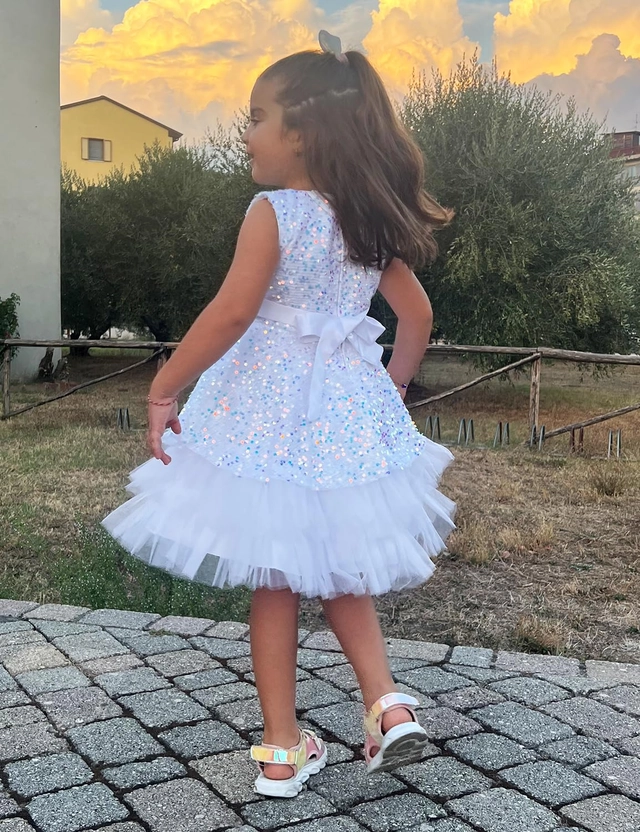 Rochita eleganta, deasupra la genunchi, fara mâneci, cu volanase si paiete, Alba 18-24 luni [5]