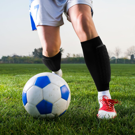 Aparatori de tibii copii pentru fotbal cu pernuţe tip fagure, respirabile, antiderapante, set 2 piese, S [1]