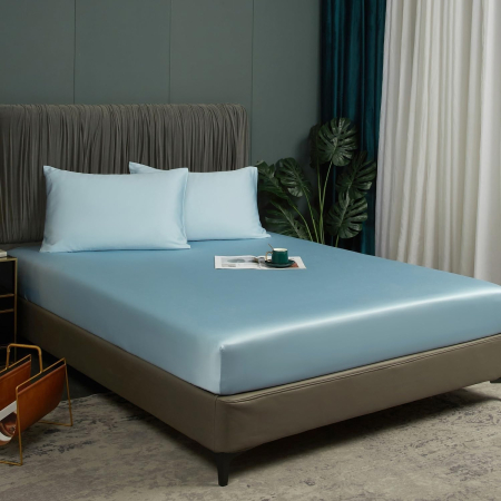 Cearsaf de pat bleu, cu elastic, 180x200 cm + inaltimea bazei 25-30 cm [1]