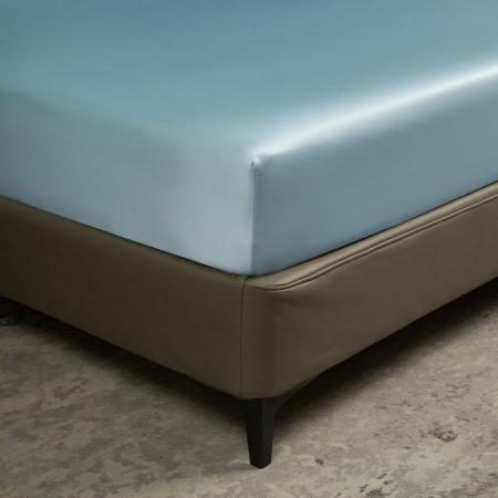 Cearsaf de pat bleu, cu elastic, 180x200 cm + inaltimea bazei 25-30 cm [3]