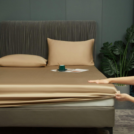 Cearsaf de pat gri, cu elastic, 180x200 cm + inaltimea bazei 25-30 cm, gold/kaki [1]