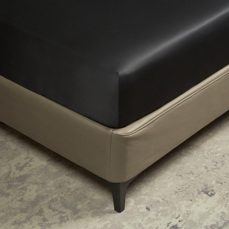 Cearsaf de pat gri, cu elastic, 160x200 cm + inaltimea bazei 25-30 cm, negru [4]