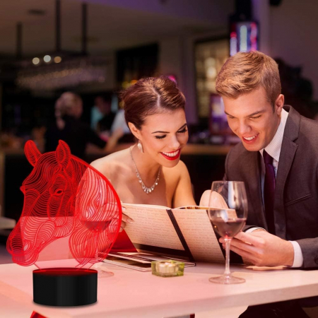 Lampa de veghe 3D Cal, 7 culori, alimentare USB, comenzi prin atingere [2]