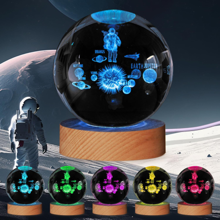 ILUMINAT - Lampa de veghe 3D Sferă de cristal Astronaut in spatiu, 8 cm, incarcare USB, 7 culori