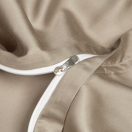 Lenjerie de pat din bambus, poliester, simplă, netedă, mătăsoasă, kaki, pilota 220x240 cm cu 2 fete perini 65x65 cm [3]