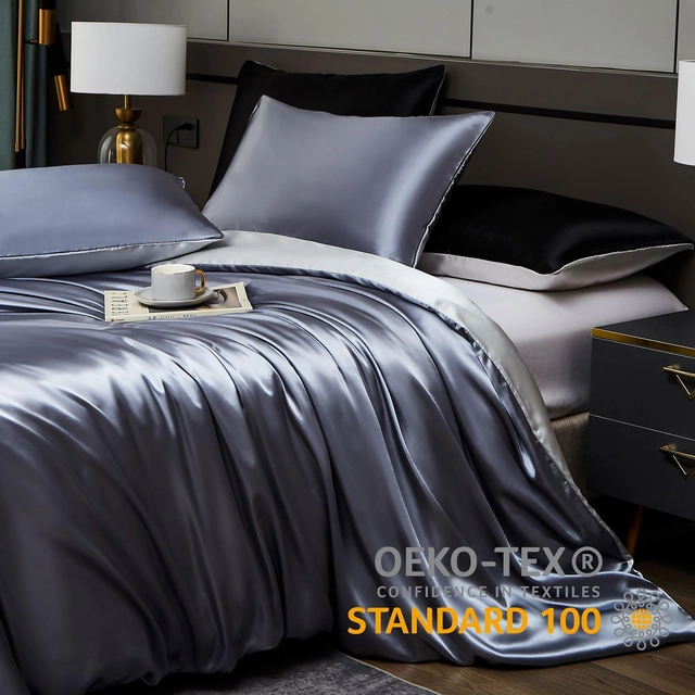 Lenjerie de pat din satin gri si alb, husa pilota 200x200 cm, 2 fete perini 65x65 cm [3]