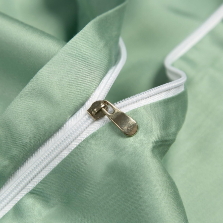 Lenjerie de pat verde menta, husa pilota 220x240 cm cu 2 fete perini 65x65 cm [3]