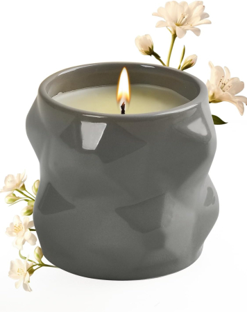 SUPORTURI LUMANARI - Lumanare parfumata parfum floral Toussaint, 237 ml, timp de ardere de aproximativ 45 de ore