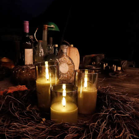 Lumanari decorative fumurii cu LED-uri si telecomanda, pe baterii set 3 bucati [7]