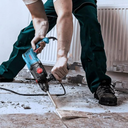 Masina de gaurit cu percutie 1050W SDS-Plus Drill cu 4 moduri, greutate redusă, viteză reglabilă, include burghie si dalti [5]