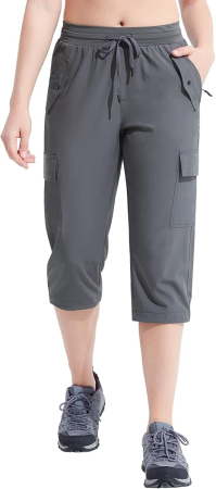 Pantaloni dama - Pantaloni sport respirabili pentru femei, cu buzunare si talie elastica, 3/4 gri XL
