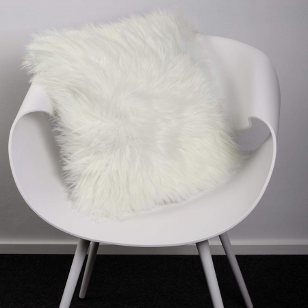 Perina decorativa alba, cu par lung, 60x60 cm [1]