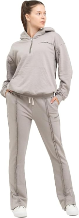 Costume si compleuri dama - Trening crem pentru femei,  pantaloni si bluza cu maneci lungi, M