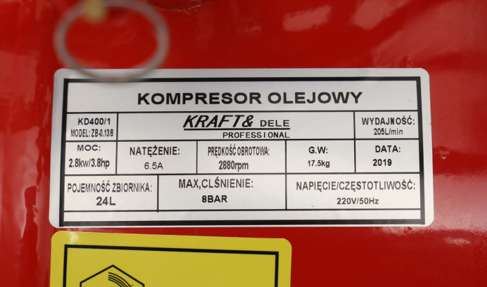 Compresor cu ulei 24L, 2,8 kW / 3,8 CP, 8 bar, 133 l/min, KD400 [11]