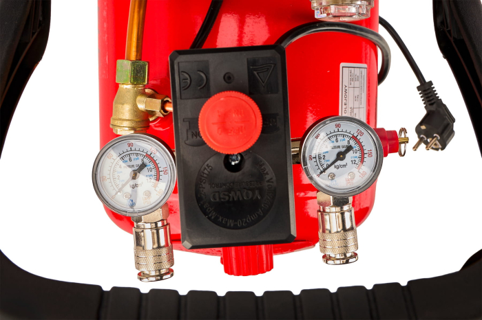 Compresor cu ulei 24L, 2,8 kW / 3,8 CP, 8 bar, 133 l/min, KD400 [2]