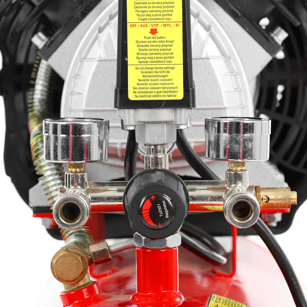 Compresor cu ulei, cu doi cilindri, putere 2,2 kW / 3 HP, presiune maximă 10 bar HECHT 2353 [3]