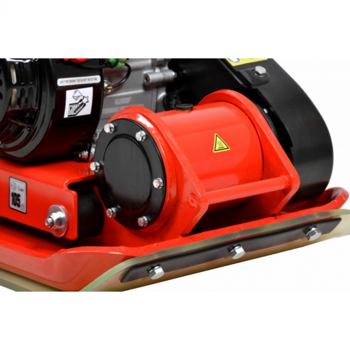 Placa compactoare HECHT 1114, motor benzina, putere 6.5 CP, capacitate motor 196 CC, forta compactare 20 kN, dimensiune talpa 580 x 500 mm [6]