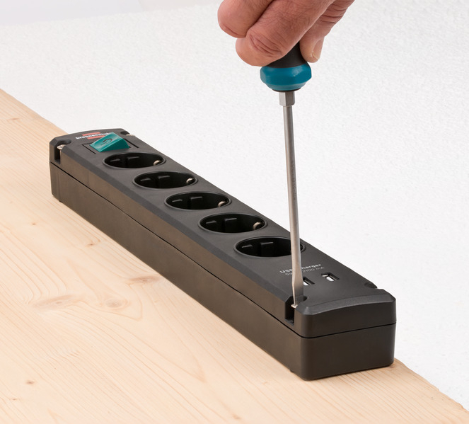 Prelungitor Brennenstuhl Bremounta 5 prize, 2 USB-uri, 3m, Buton On Off, prindere in suruburi [3]