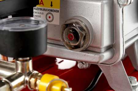 Compresor 50 l, 8 bar, 3,8 CP / 2,8 kW, 206 l/min, Kraft&Dele KD401 [28]