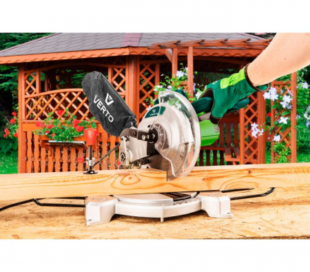 Ferastrau pentru taieri inclinate, 1500 W, 210 X 30 MM 52G206 VERTO [1]