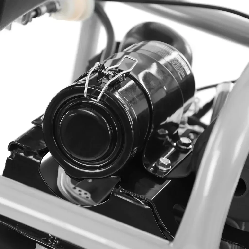 Mai compactor HECHT1118  dimensiune talpa 335x275 mm 82 kg [10]