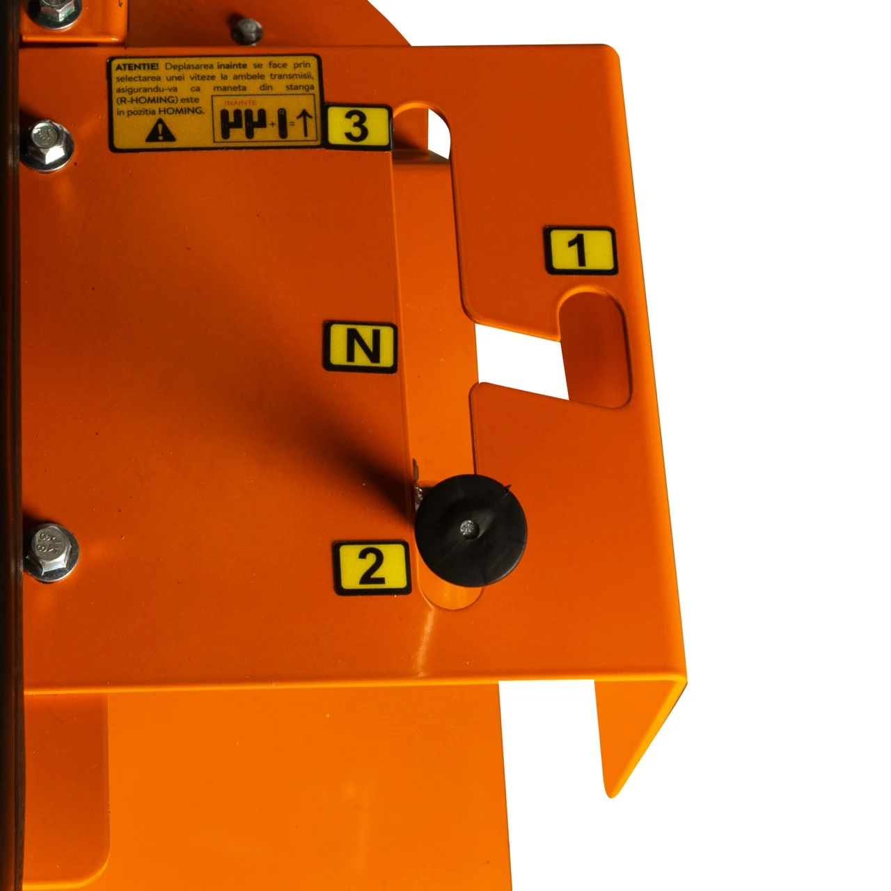 Mini tractor Detoolz, 17cp, 530cc, motor pe motorina 4T, 4X4, 4 viteze, pornire electrica, 2 cutii de viteze [2]