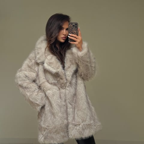 Haină de blană Oversize Crem [1]
