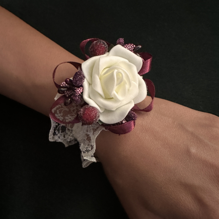 Accesorii - Bratara Bordo