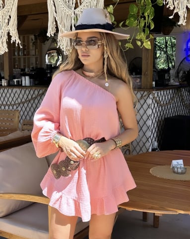 Rochii Casual | Boho Chic - Rochie cu umar gol tip pantalon din muselina de bumbac 100% Piersica