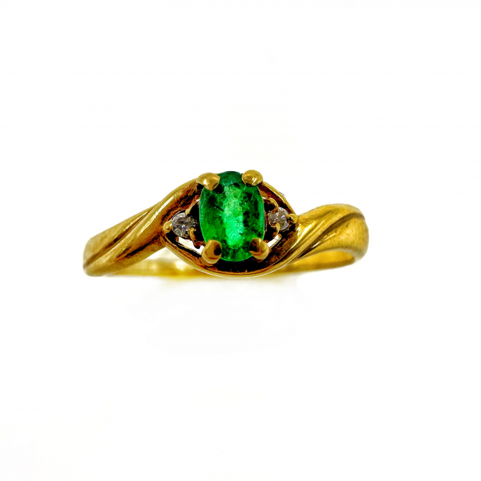Inel Aur 18K cu un smarald si doua diamante [3]