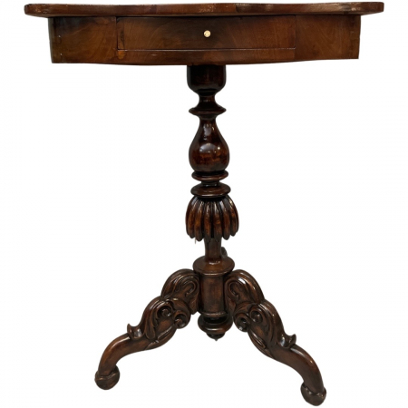 Mobilier vintage - Masuta toaleta