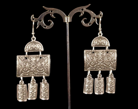 Cercei din zamac argintat 29