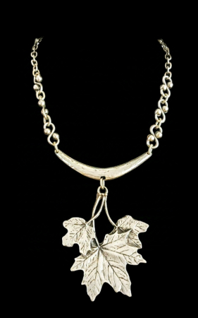 Coliere din zamac argintat - Colier din Zamac argintat 02