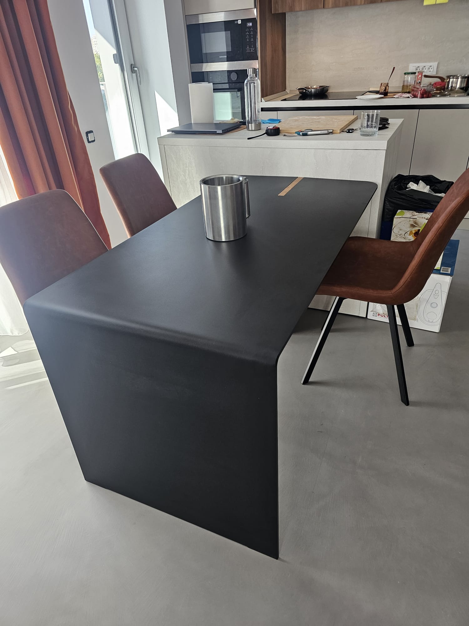 Acceași masă, dimensiuni personalizate