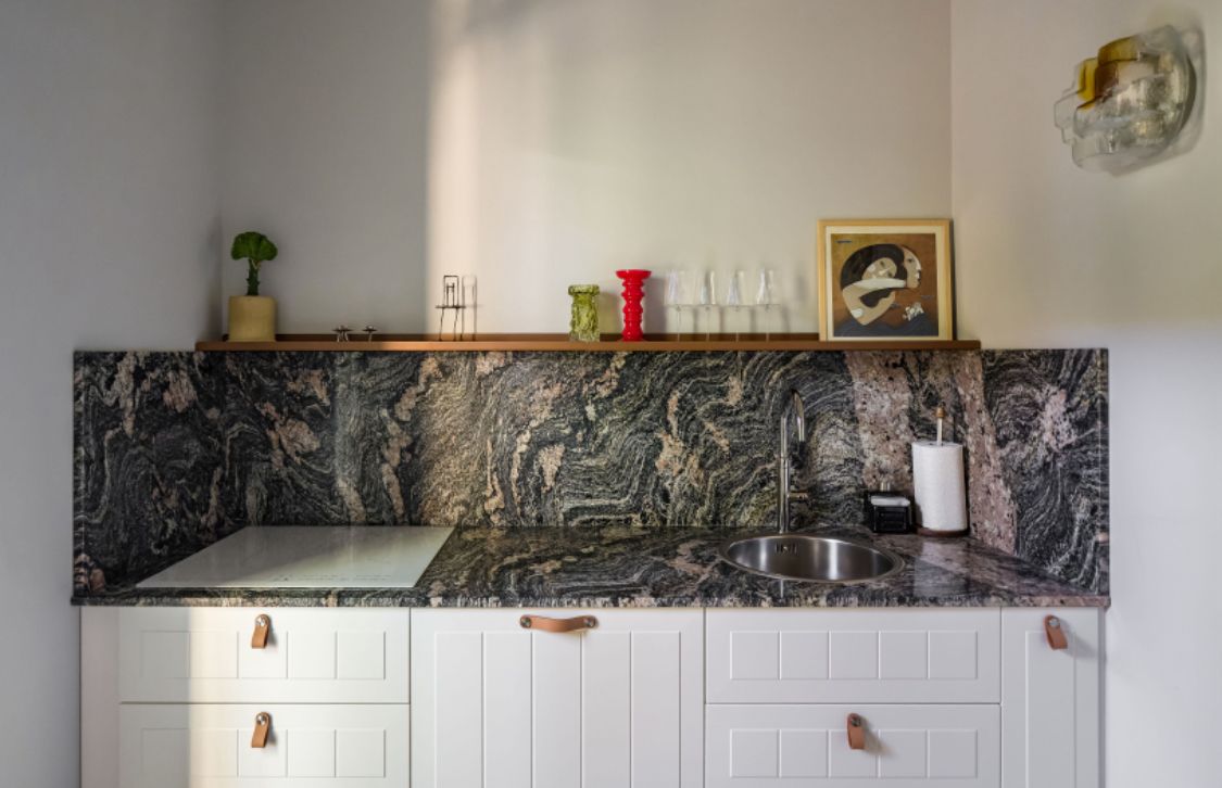 The Versatile and Useful Oslo Collection