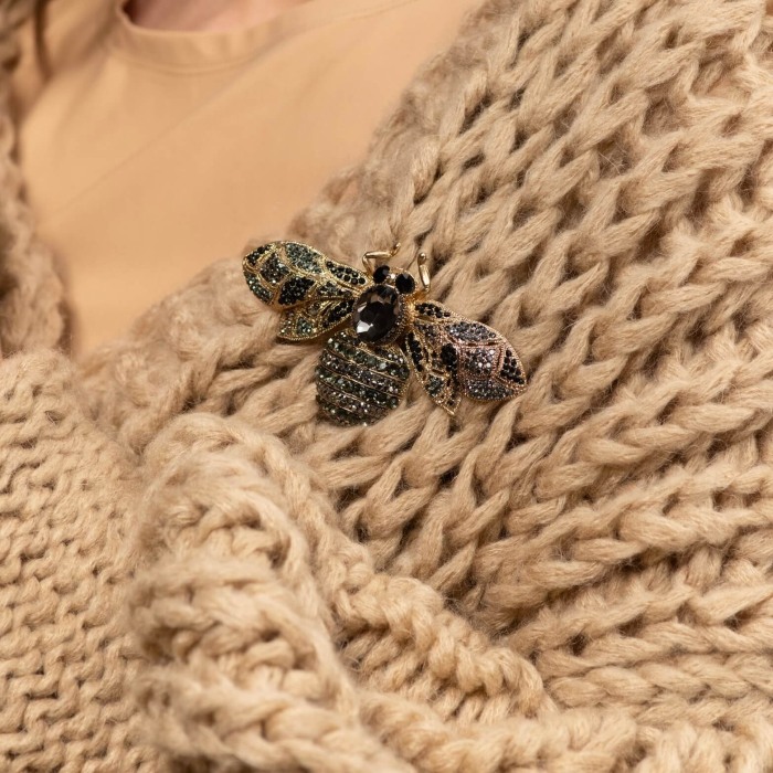 Brosa albina Queen Bee [2]