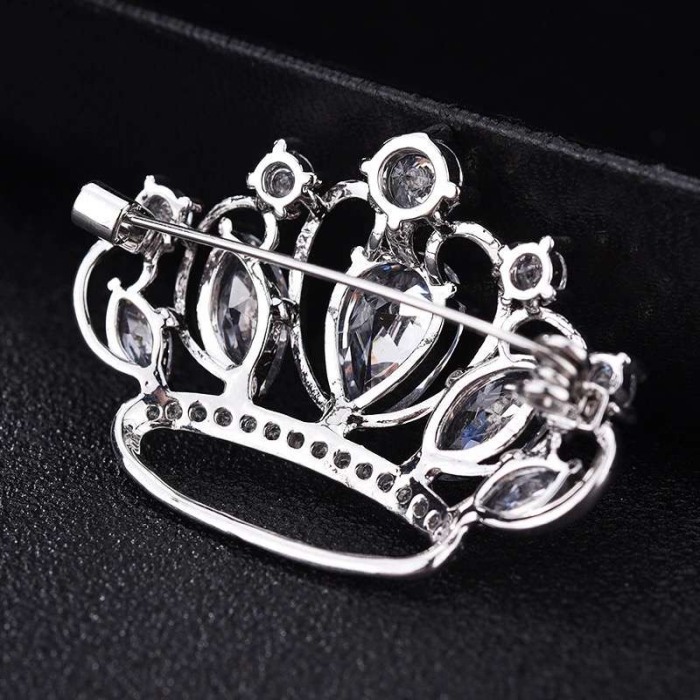 Brosa coroana Adrienne [2]