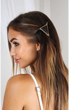 Agrafa par triunghi [1]