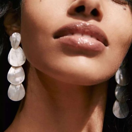 Cercei lungi cu perle sidef Mariah [1]