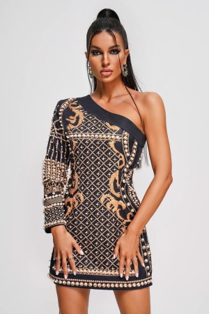 Rochii - Rochie scurta cu aplicatii Tara