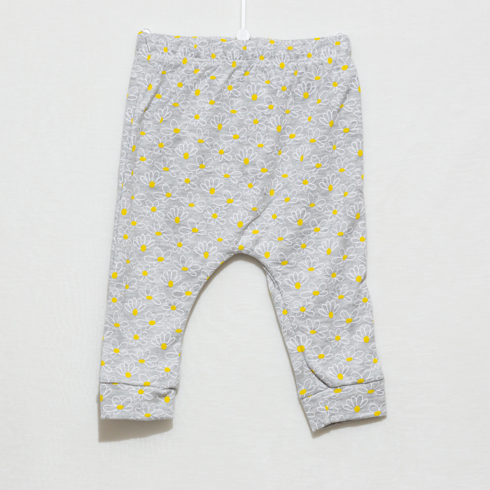 Set Bebe Fetiță Sunshine- Body, Pantaloni și Caciulita [4]
