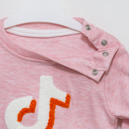 Bluza bebelus si pantaloni Tik Tok [2]