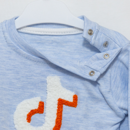 Bluza bebelus si pantaloni Tik Tok [2]