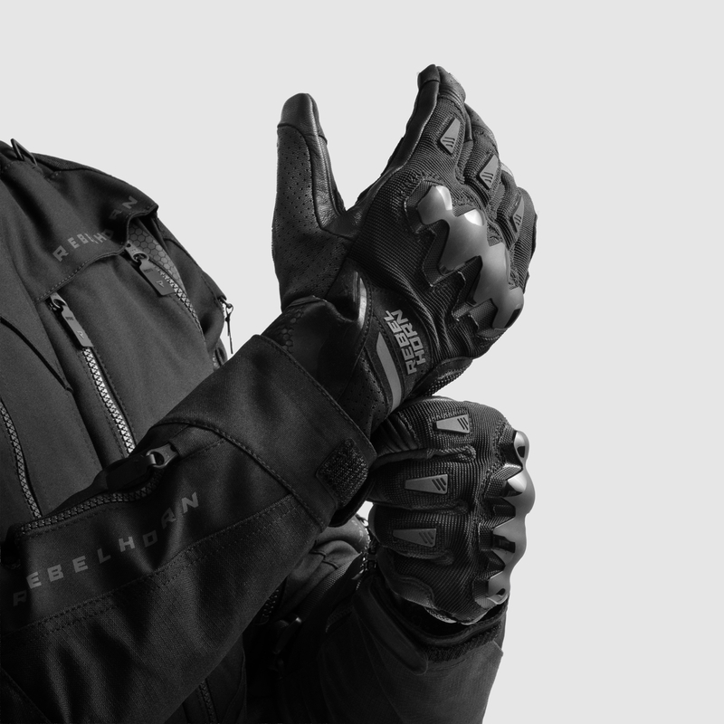 Manusi Rebelhorn Defender [3]