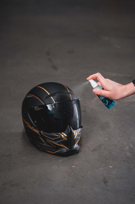 Solutie curatare vizierei 100 ml [2]