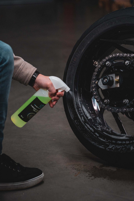 Starter kit curatare motocicleta [5]