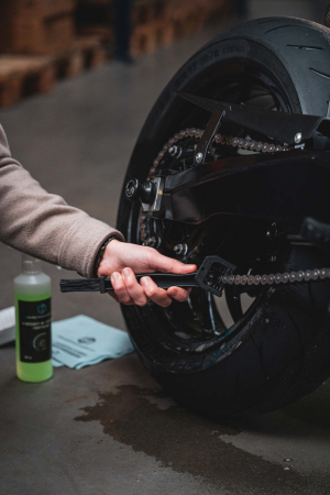 Kit curatare jante si lant [7]