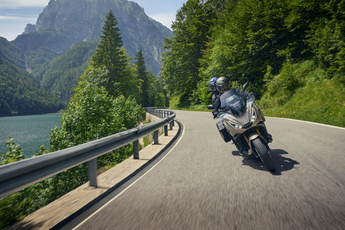 2025 HONDA NT 1100 [16]